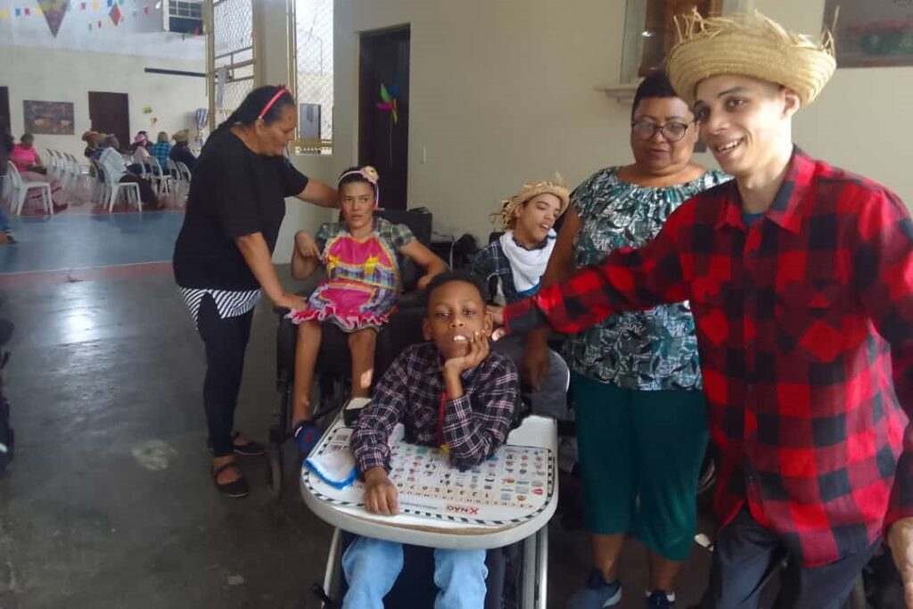 Uma Festa Junina Especial no Ninho da Esperança. Foto: Acervo/Sociedade Santos Mártires