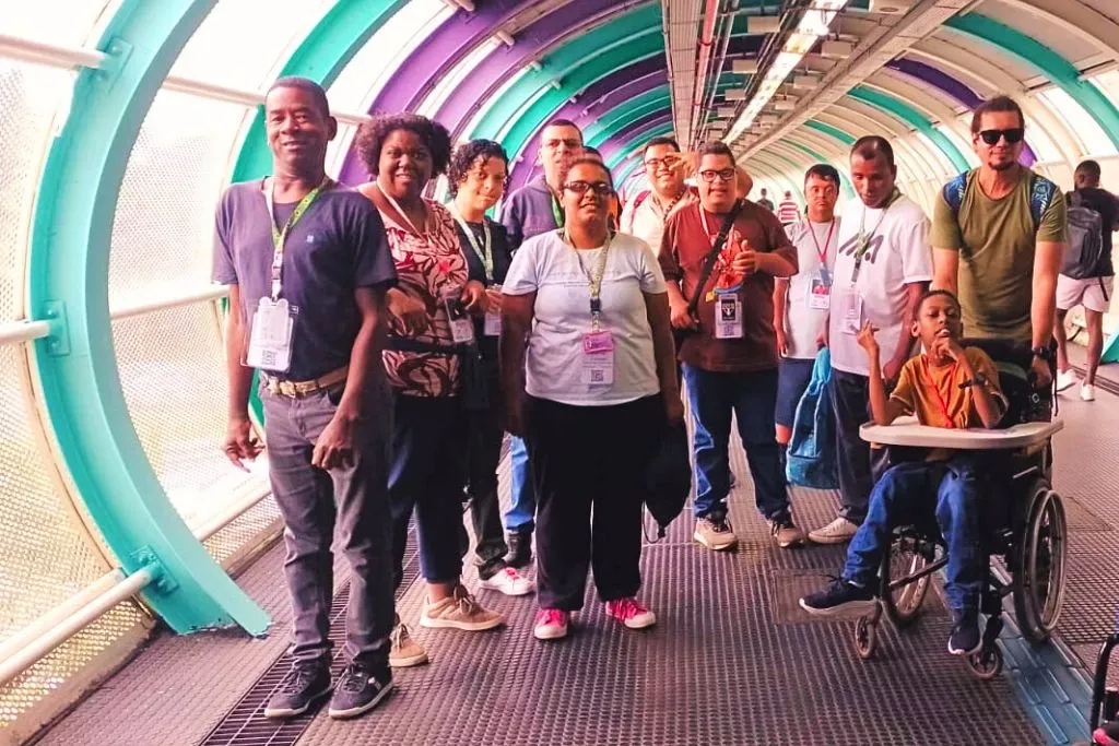 Inclusão em Movimento promove autonomia e convivência no Parque Villa-Lobos. Foto: Acervo Sociedade Santos Mártires.